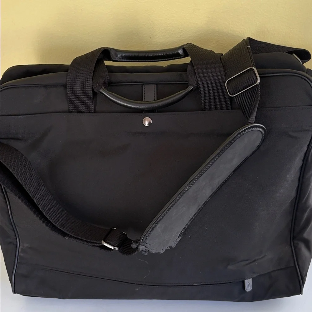 Hartmann Leather and Nylon Over Suitcase Handle Briefcase Overnighter
